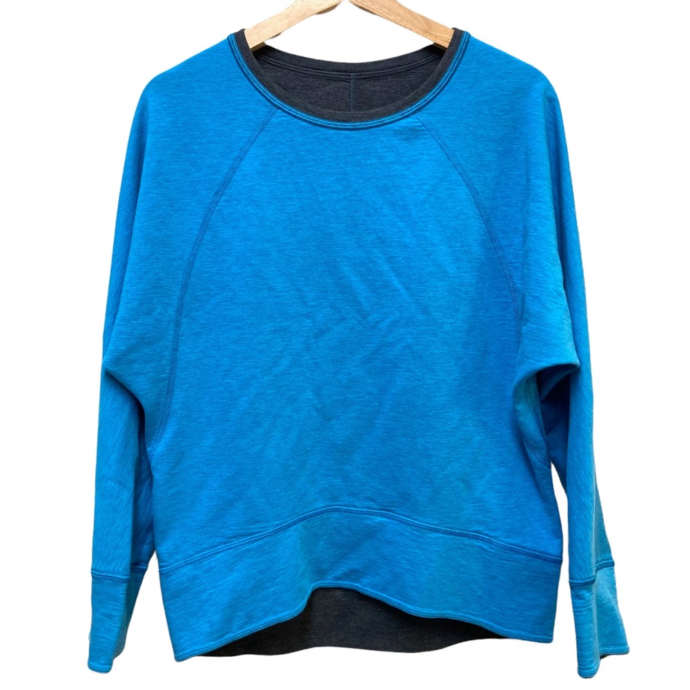 Lululemon Time Out Crew *Reversible size 8? Lightweight sweatshirt knit top